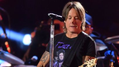 Keith Urban Needed a Minute Ahead of Emotional Performance