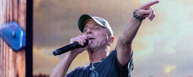 Kenny Chesney Hypes Fans up for 2026 Sphere Return