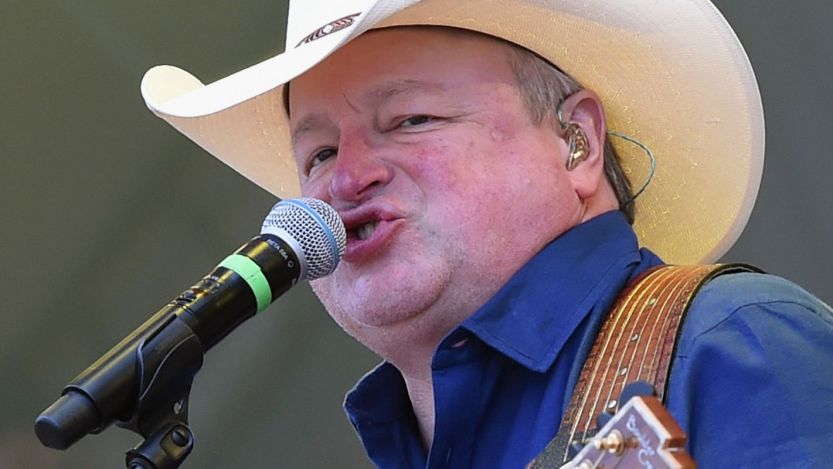 Mark Chesnutt Hospitalized Just Hours Ahead of Louisiana Show