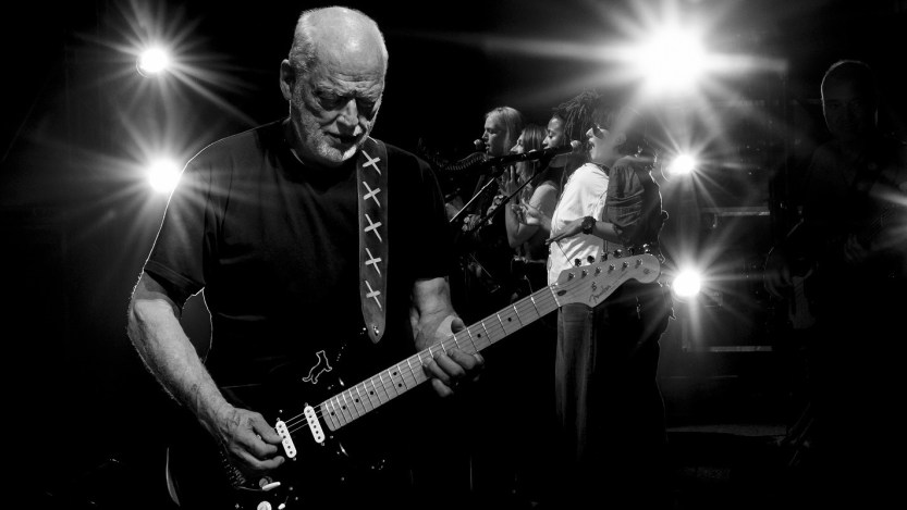 David Gilmour Debuts Stunning “Comfortably Numb” Performance Video from His New Concert Film, ‘Live at the Circus Maximus’