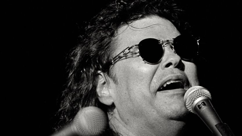 On This Day in 1985, Ronnie Milsap Notched Yet No. 1 Hit
