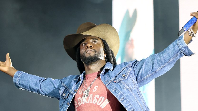 Shaboozey Endorses Bad Bunny for Super Bowl: "It's Going To Be Crazy"