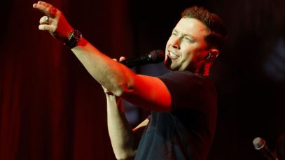 Why This ‘American Idol’ Winner No Longer Allows Proposals at Meet-And-Greets