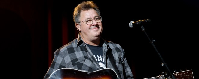 Watch Vince Gill Revisits Classic Hit "What the Cowgirls Do" During Recent Performance