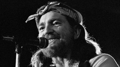 On This Day in 1975, a 42-Year-Old Willie Nelson Scored His First No. 1 Hit