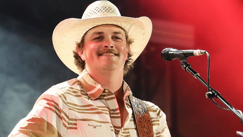 Zach Top Shares Music, Smiles, and Hope with Kids at Toby Keith's OK Kids Korral