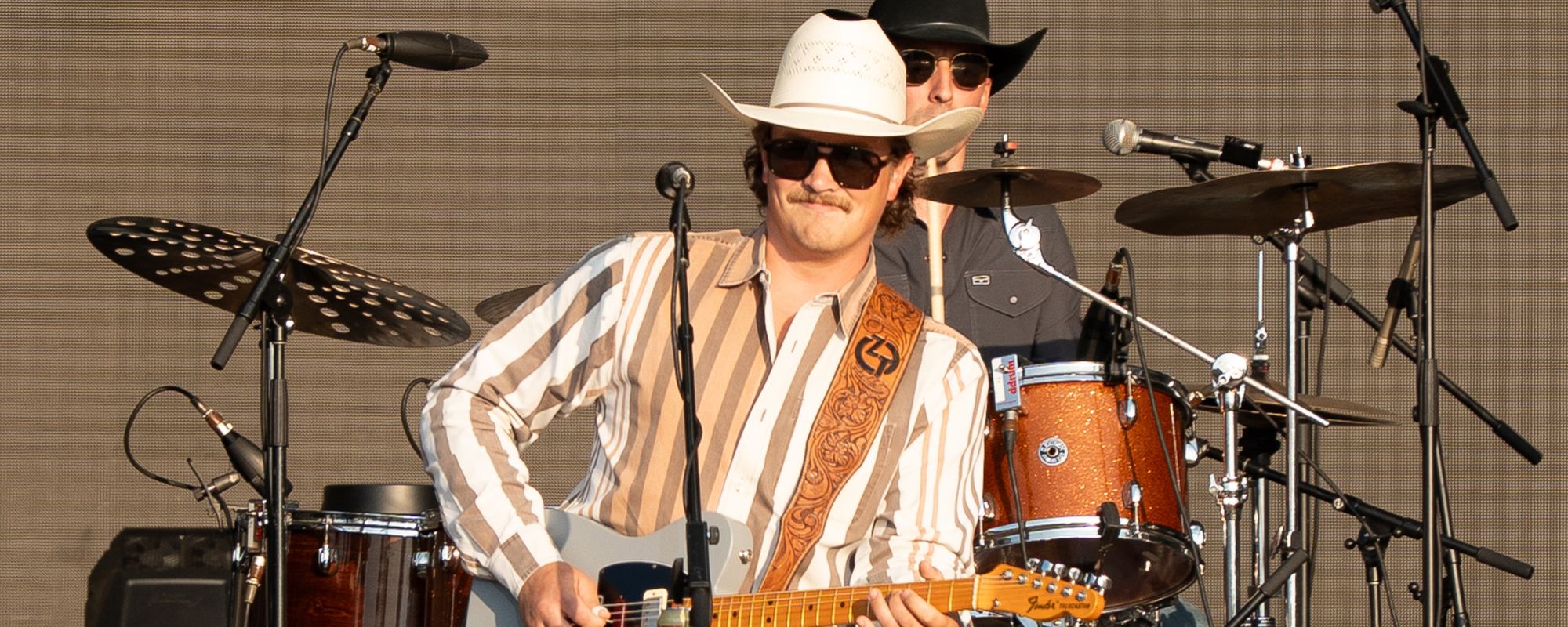 For the People: Zach Top Offers Insanely Affordable Day-of Tickets to His Knoxville Concert