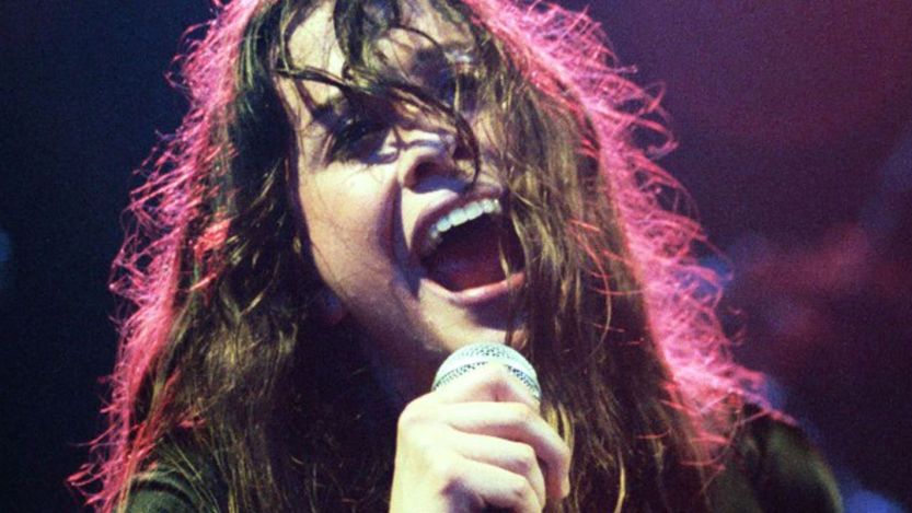 Alanis Morissette performing