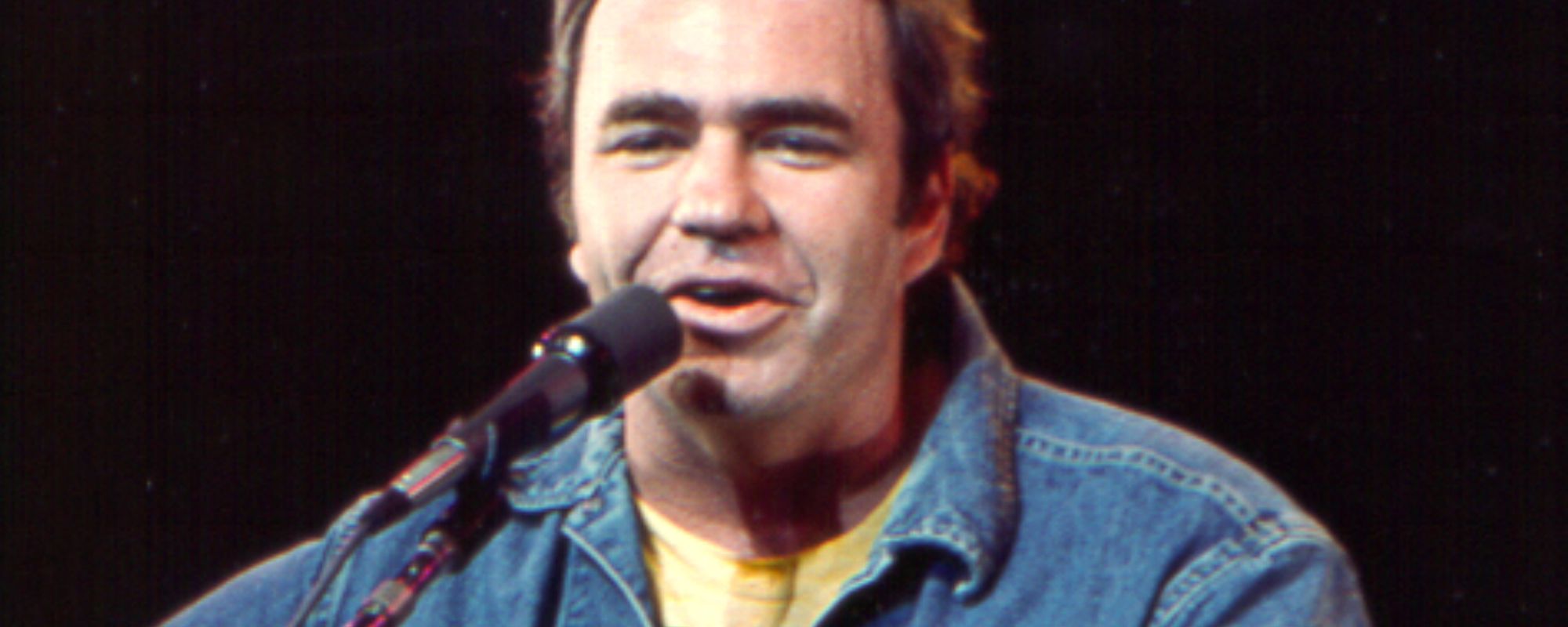 Hoyt Axton performing