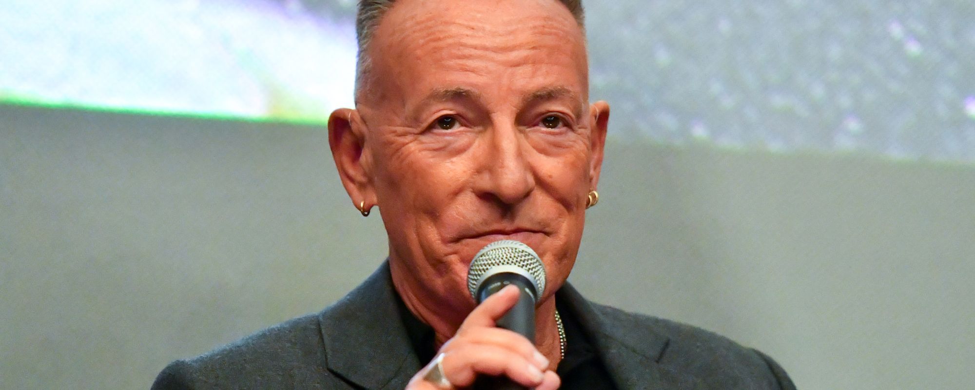 Bruce Springsteen Reveals His Favorite Contemporary Pop Album, and His Answer Might Surprise You