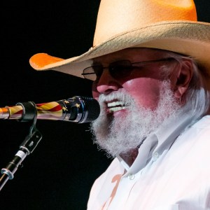 3 Country Artists From the 1970s, Whose Legacy Will Live On Forever