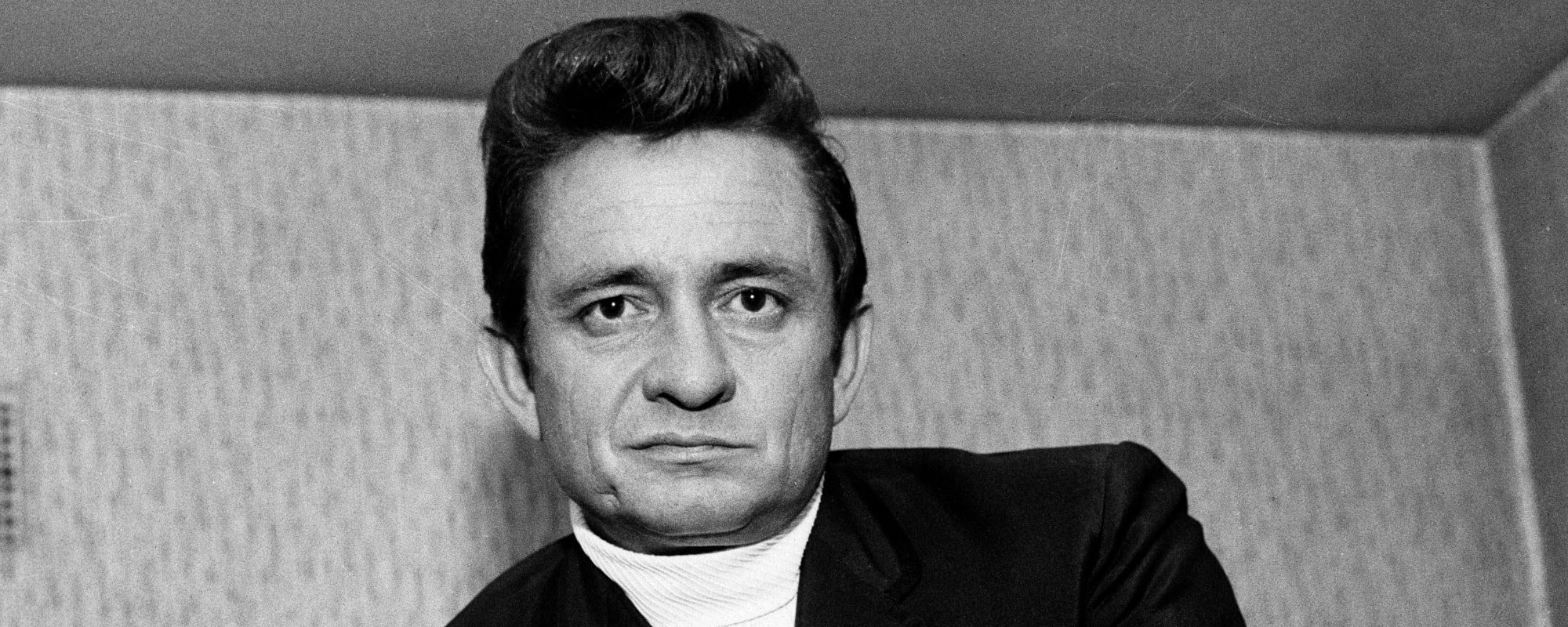 Country Archives, 1968: Johnny Cash and the Tennessee Three Perform One of His Biggest Hits for a Military Crowd