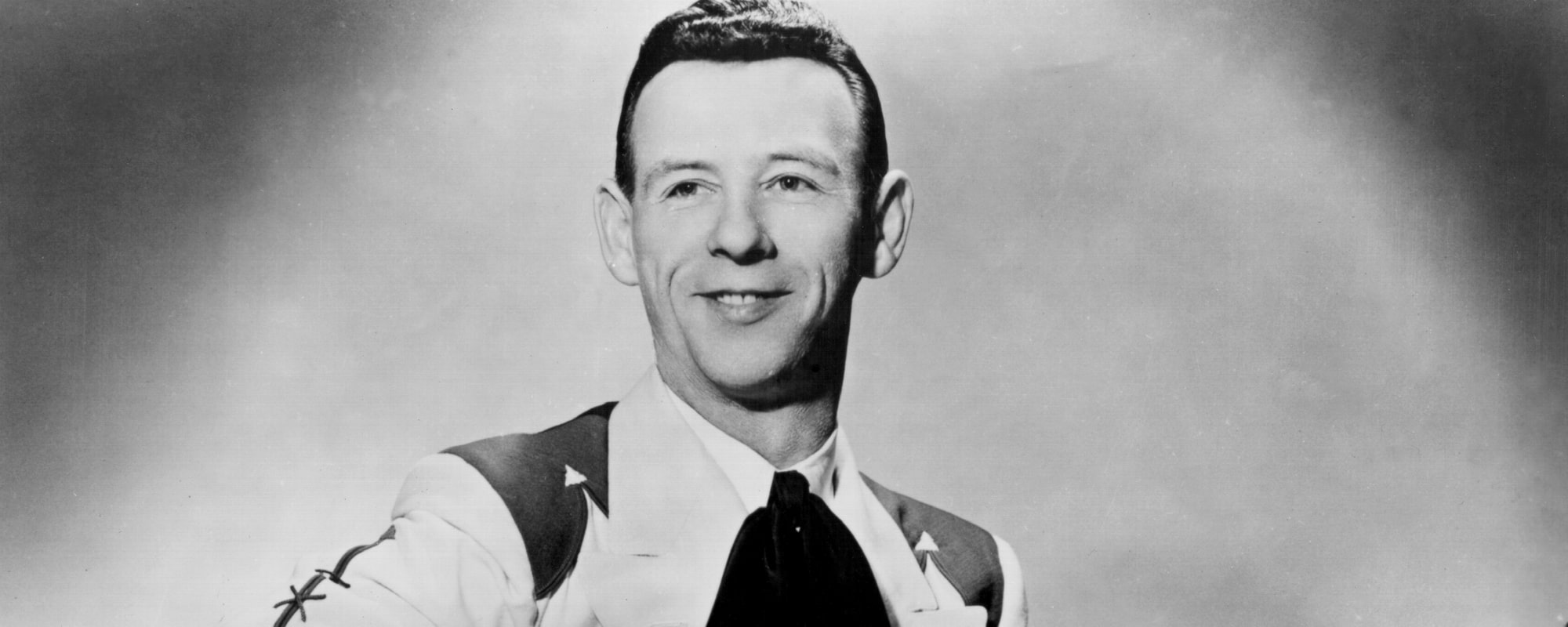 On This Day in 1950, Hank Snow Was at No. 1 on the Country Chart With the Record-Tying Song That Put Him on the Path to Stardom