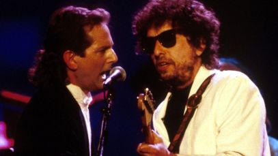 Roger McGuinn and Bob Dylan performing