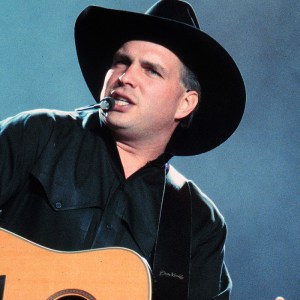 4 Early Garth Brooks Hits From the 90s That Hinted at His Superstar Career