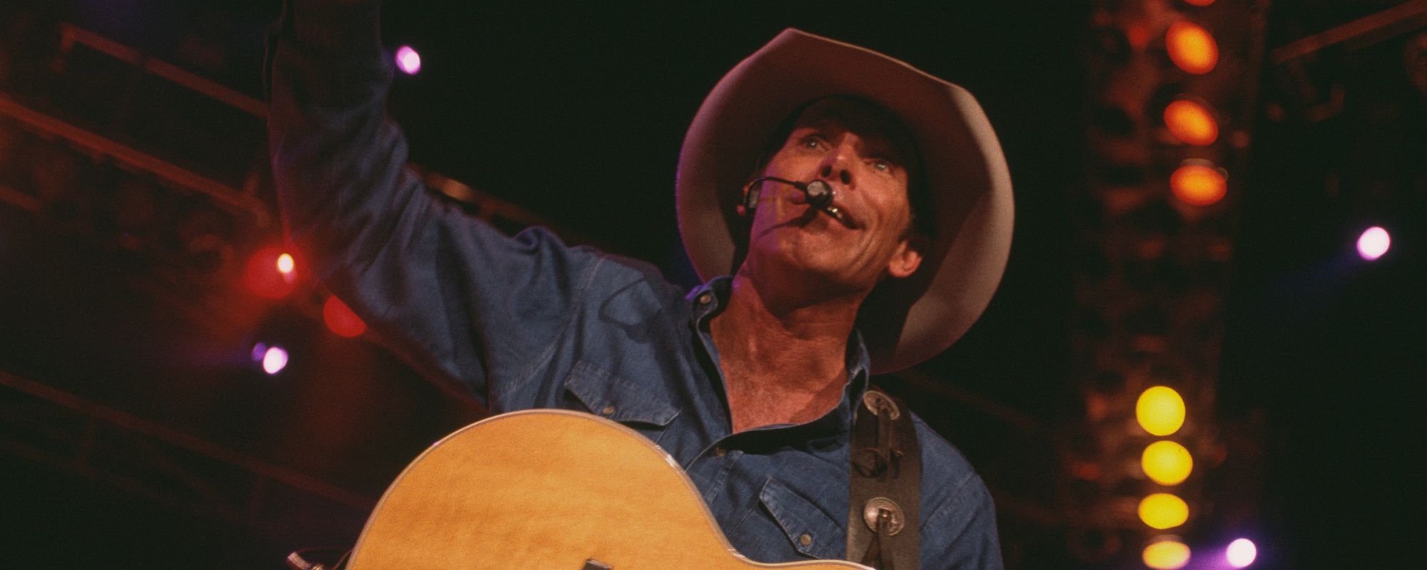 Born on This Day in 1948, the Record-Breaking Rodeo Cowboy Musician Garth Brooks Offered To Donate His Liver To