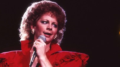 4 Reba McEntire Songs From the 80s That Still Sound Great on the Radio Today