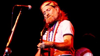 4 Country Albums From 1975 That Have Stood the Test of Time