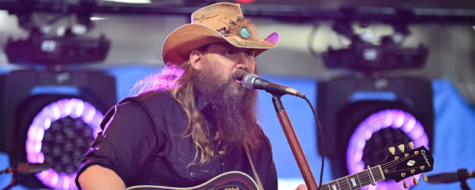 Chris Stapleton Unleashes Cinematic “White Horse” Music Video Featuring a Hollywood Star