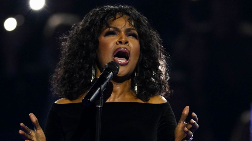 Gospel Legend Cece Winans Performing National Anthem Ahead of Lions-Packers Matchup