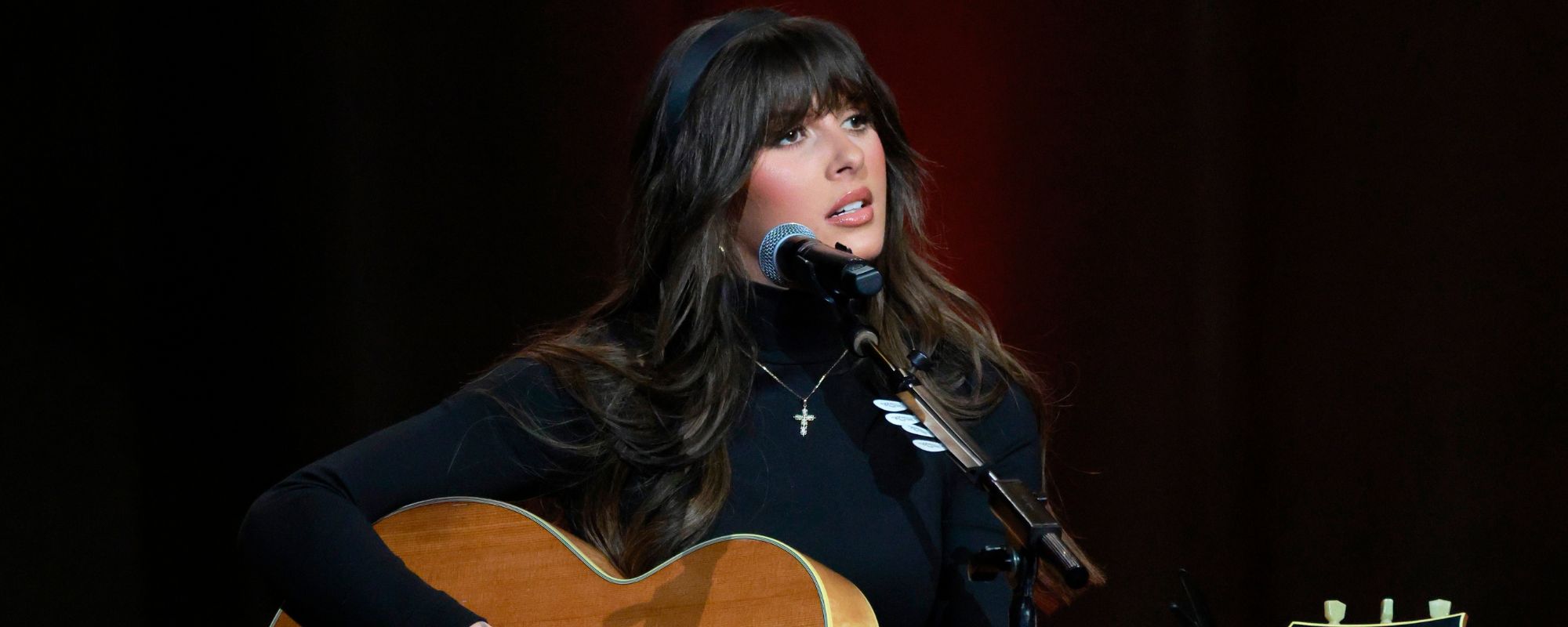 Ella Langley Teases Christmas Collab With Former Entertainer of the Year