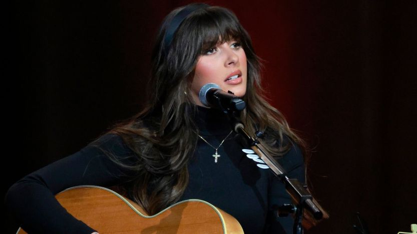 Ella Langley Teases Christmas Collab With Former Entertainer of the Year