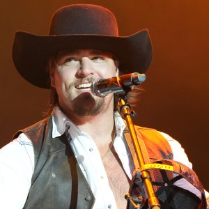 Spotify's AI Lyrics Butcher Gavin Adcock's "Last One to Know": "They Oiled Me Up"