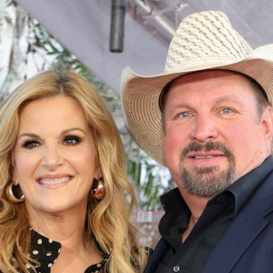 Trisha Yearwood and Garth Brooks