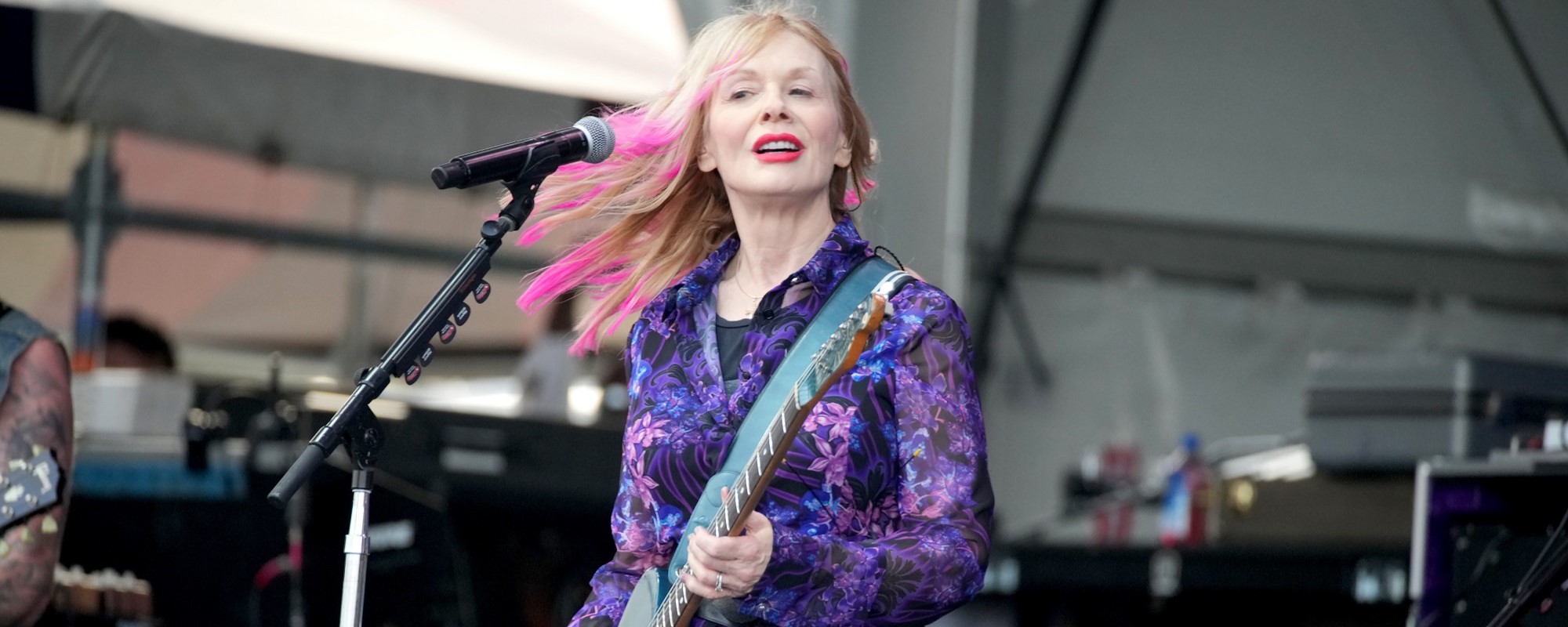 Nancy Wilson Pays Tribute to the Late Mike Fisher, Heart’s Original Manager and Her Sister Ann’s “Magic Man”