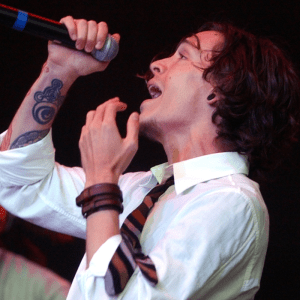 3 Rock Songs You Forgot You Loved From Early 2000s Radio