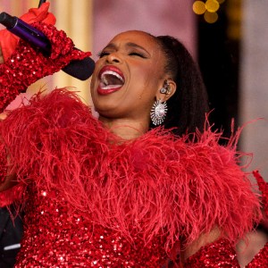 Do All Performers Lip-Sync During the Macy's Thanksgiving Day Parade?