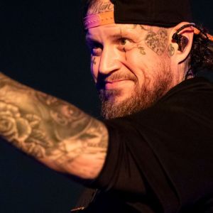 Jelly Roll Begs for Forgiveness as He Cancels New Zealand Show