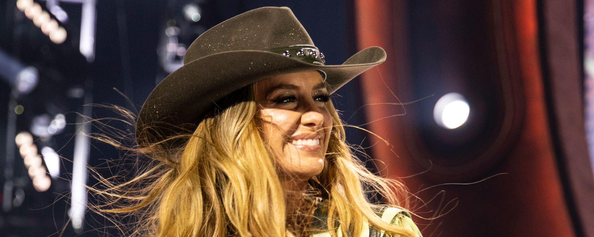 Lainey Wilson Opens CMA Awards Singing All Your Favorite Country Songs of Past and Present, Joined by Keith Urban