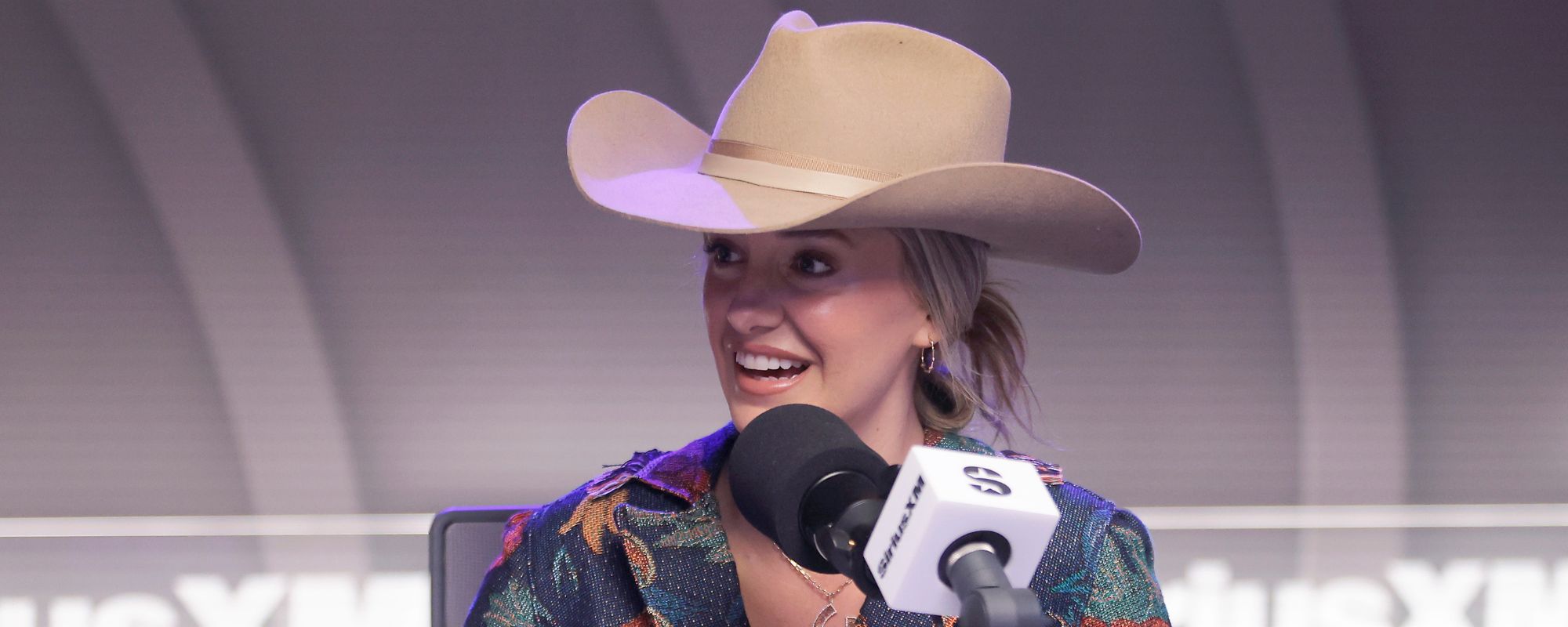 Lainey Wilson Gets Honest About Imposter Syndrome: “The Devil Has a Way of Coming In”