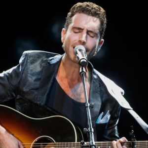 Meet the Man Behind the Wigs: ‘American Idol’ Champ Talks Bringing Neil Diamond to Life in ‘A Beautiful Noise’ Musical