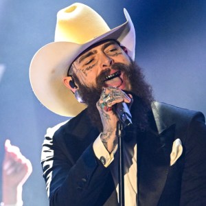 Post Malone's Nashville Bar Honors First Responders With Free Thanksgiving Week Meals