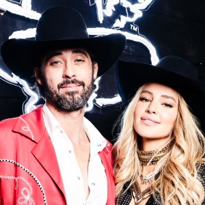 Ryan Bingham and Wife Hassie Harrison Perform "Tulsa Time" Together in Surprise Onstage Moment