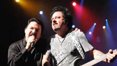 Toto Guitarist Steve Lukather Dismisses ”Bulls---” Rumors of Feud With Former Singer Bobby Kimball