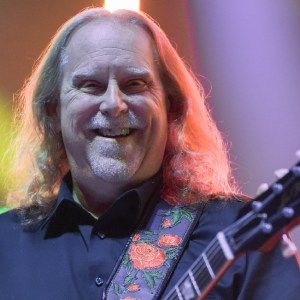 Warren Haynes Plans Special Tribute to Honor Grateful Dead's Phil Lesh