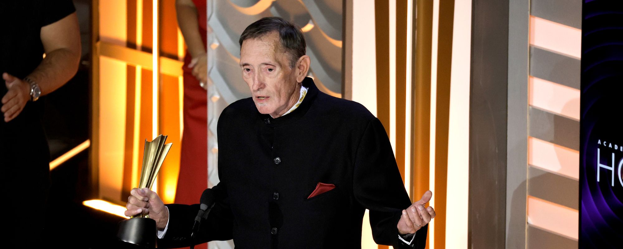 Legendary Country Songwriter for Ronnie Milsap, Travis Tritt, and Reba McEntire, Dead at 70