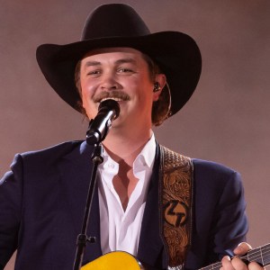 Zach Top Shines in Acoustic Cover of Randy Travis' "If I Didn't Have You"