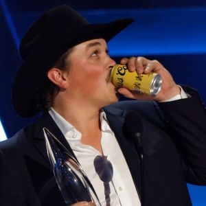 “I’m Not Sure if I Was Supposed To Put My Beer Down or Not”: Zach Top Accepts New Vocalist of the Year Trophy With a Cold One in Hand