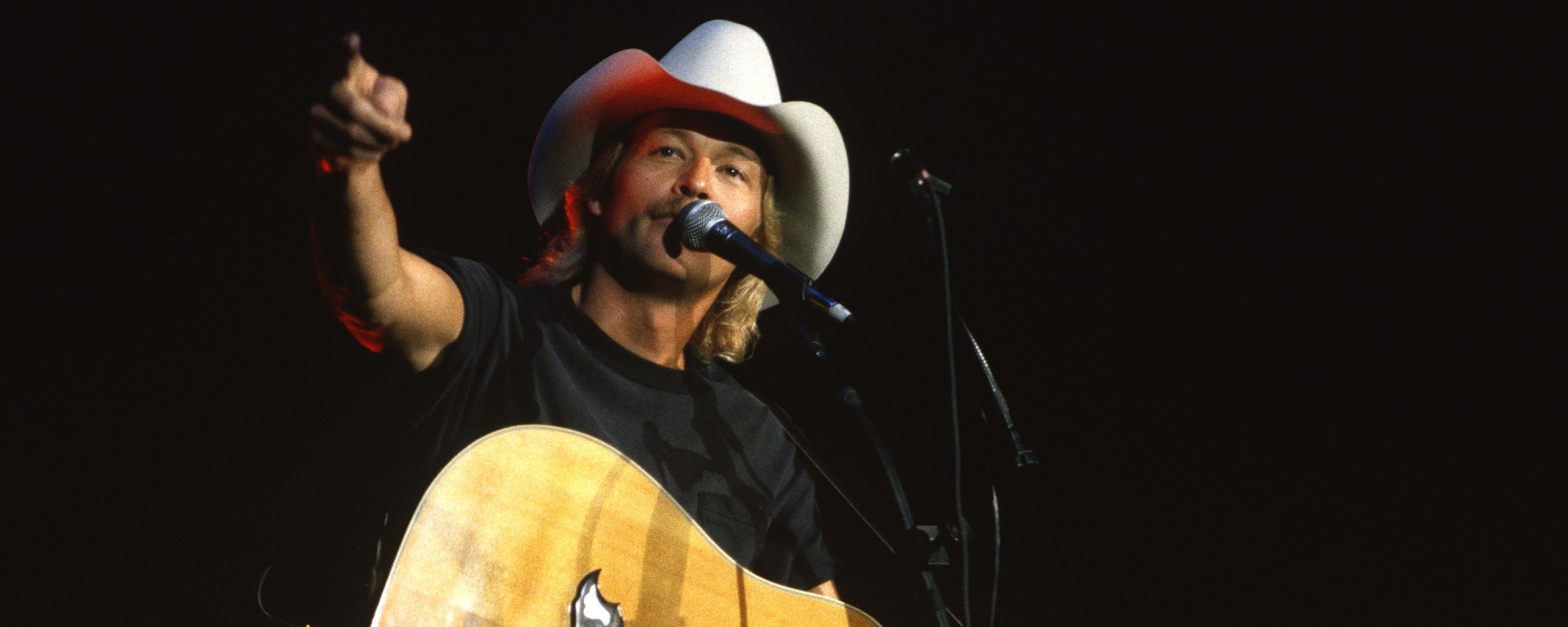 4 Country Songs From 1992 That Most People Forgot About