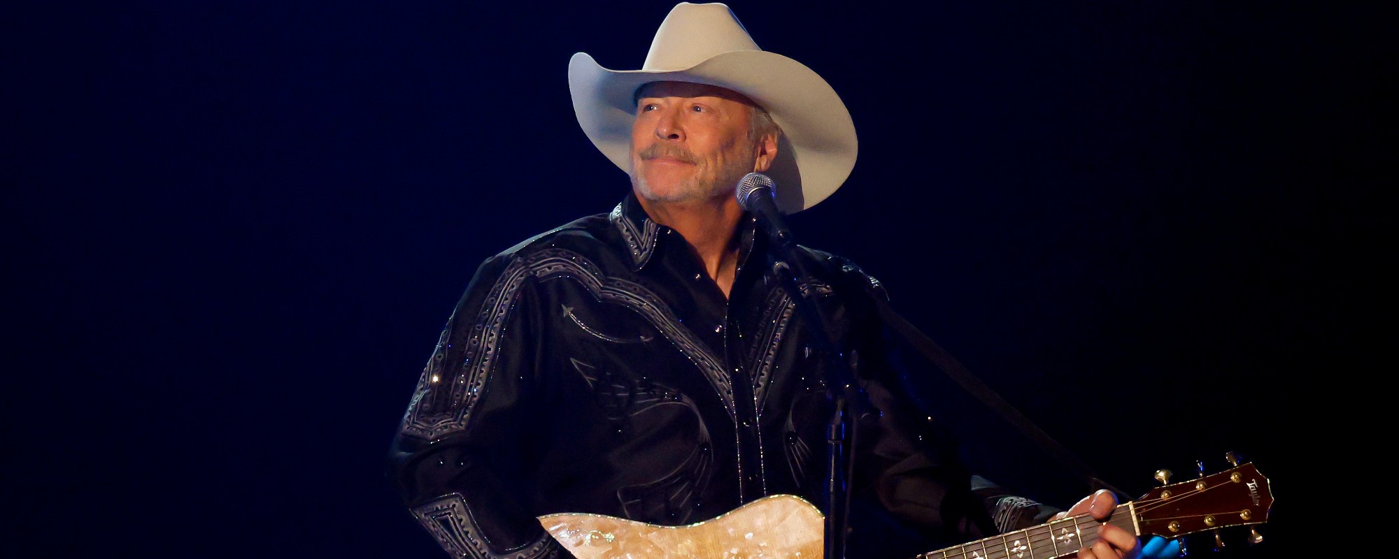 3 Times Alan Jackson Took a Stand in Country Music (and Won)