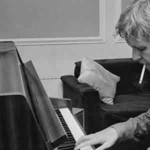Harry Nilsson playing piano