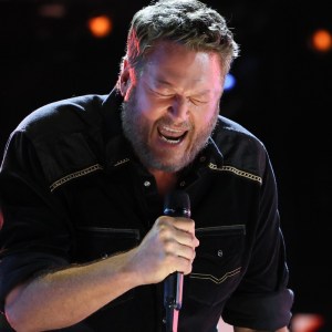 4 Blake Shelton Singles That Should Have Hit No. 1, but Didn’t