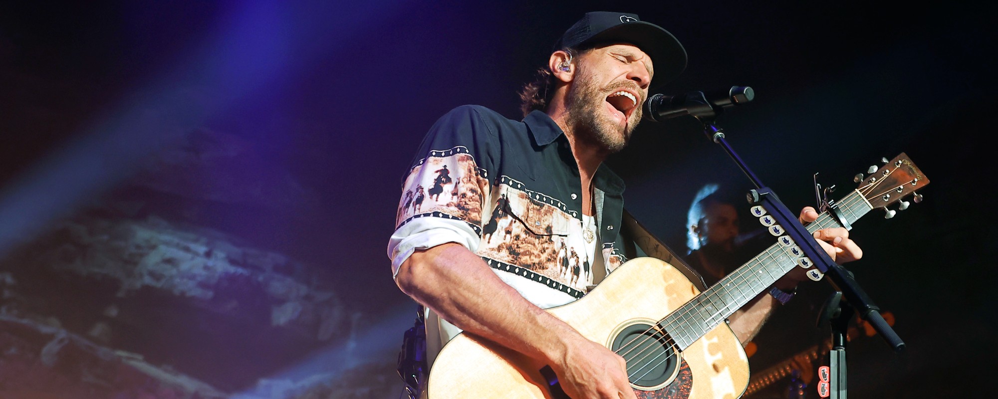 3 Country Artists Who Played Football Before They Got Famous for Music