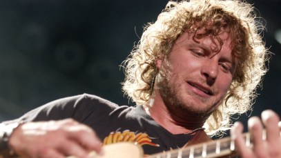 3 Country Songs Released in 2005 That We Still Keep on Repeat