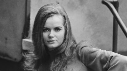 Jeannie C. Riley