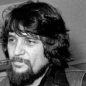 Waylon Jennings recorded hits penned by Roger Murrah